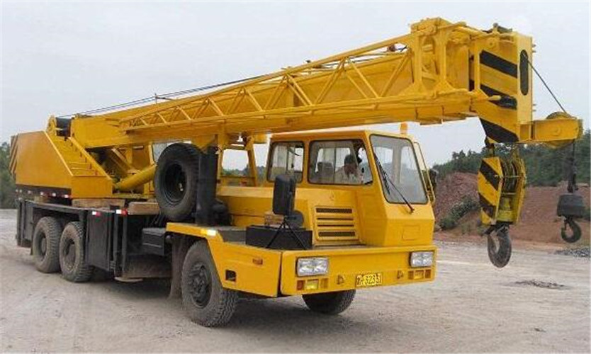 三都25吨吊车用在哪些场景