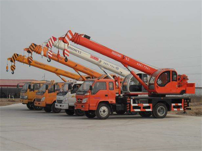 三都设备出现故障导致停工，怎么处理？是否有备用设备替换？